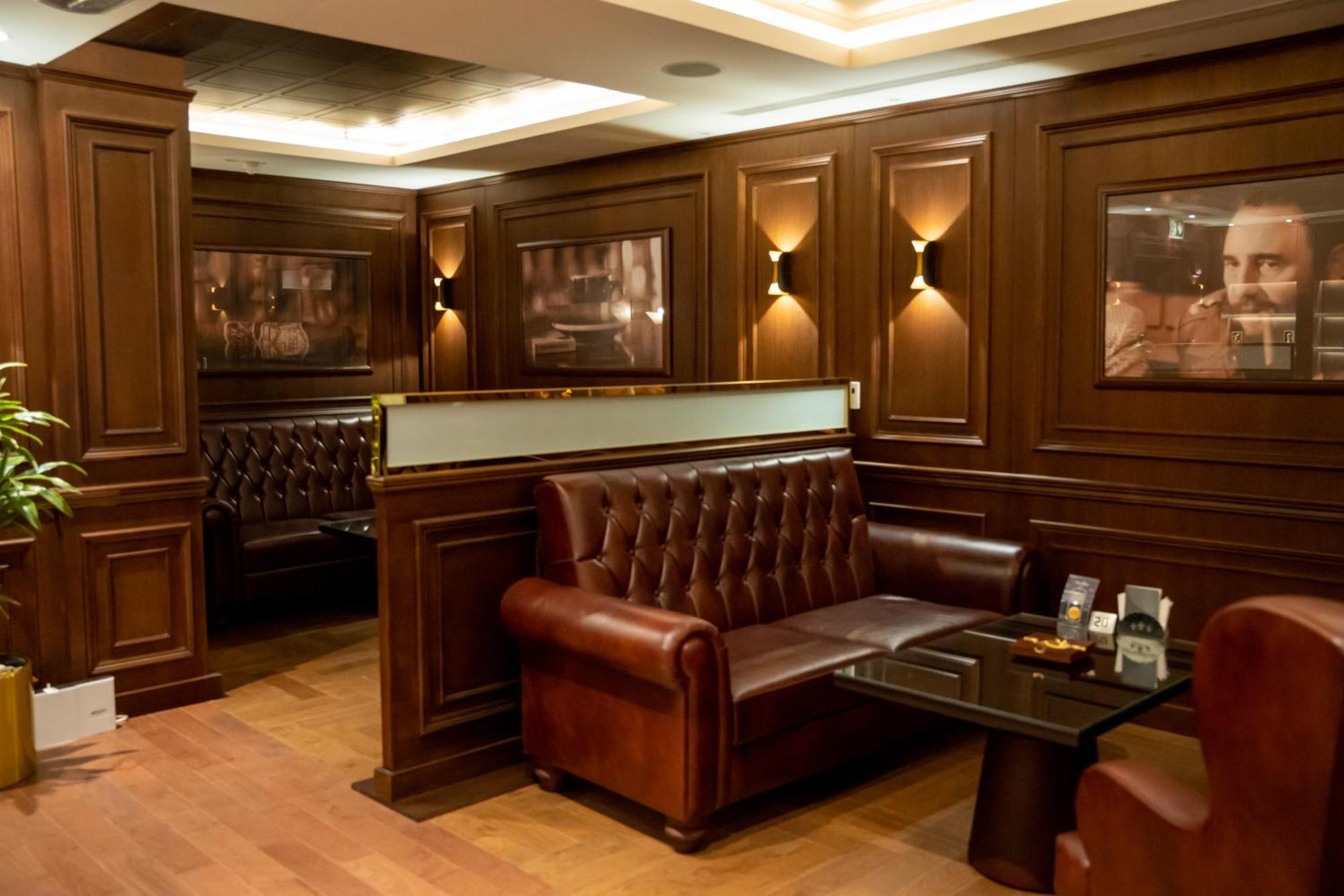 TIME Rako Hotel Эль-Вакра Экстерьер фото